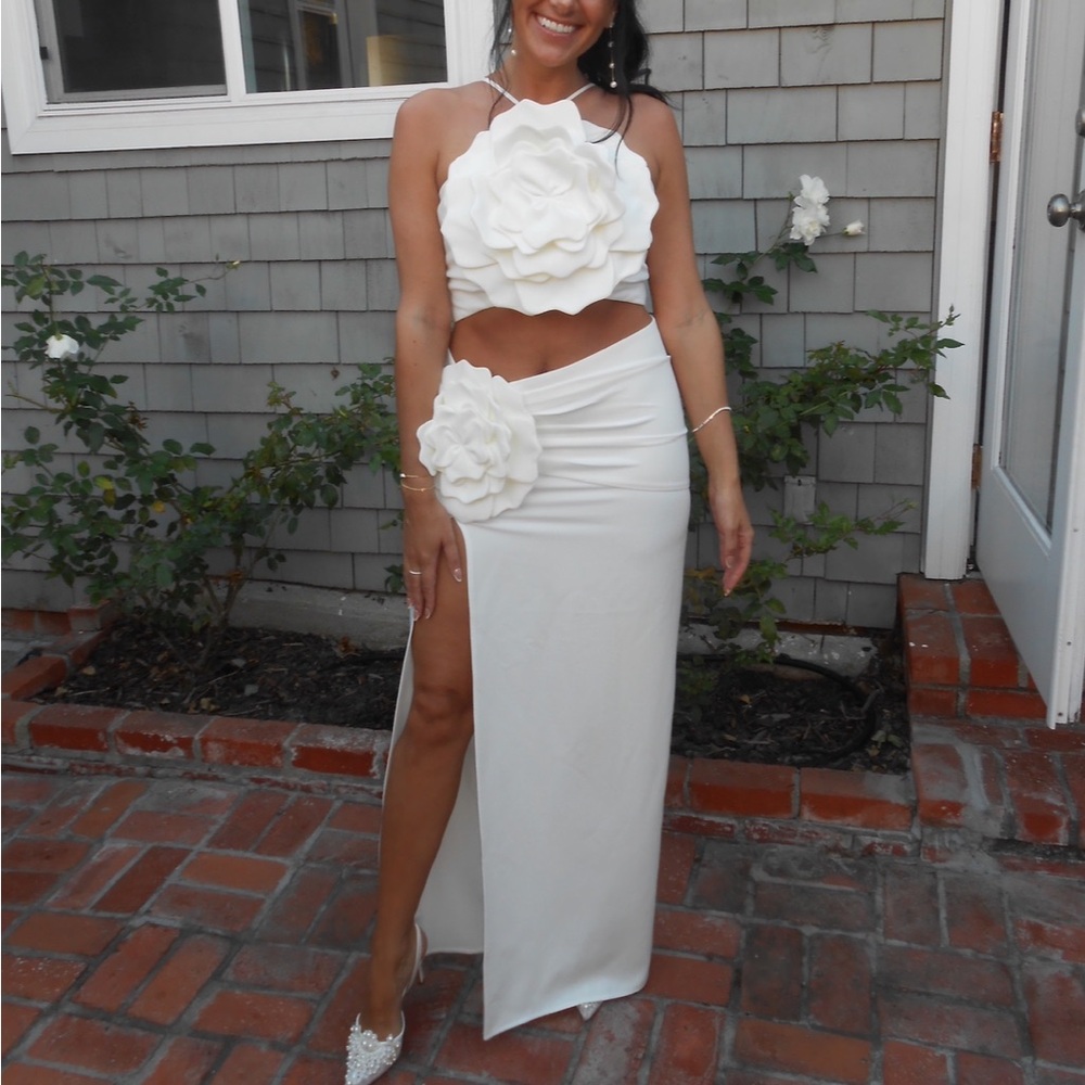 Lover and Friends Artemis Gown in Ivory